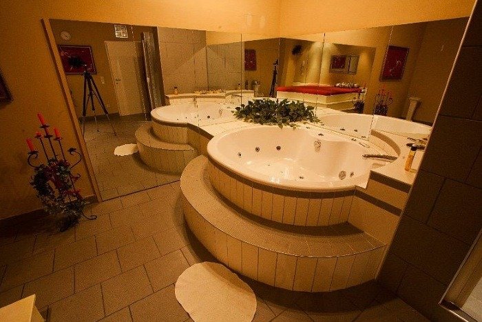 One of the rooms with Jacuzzi