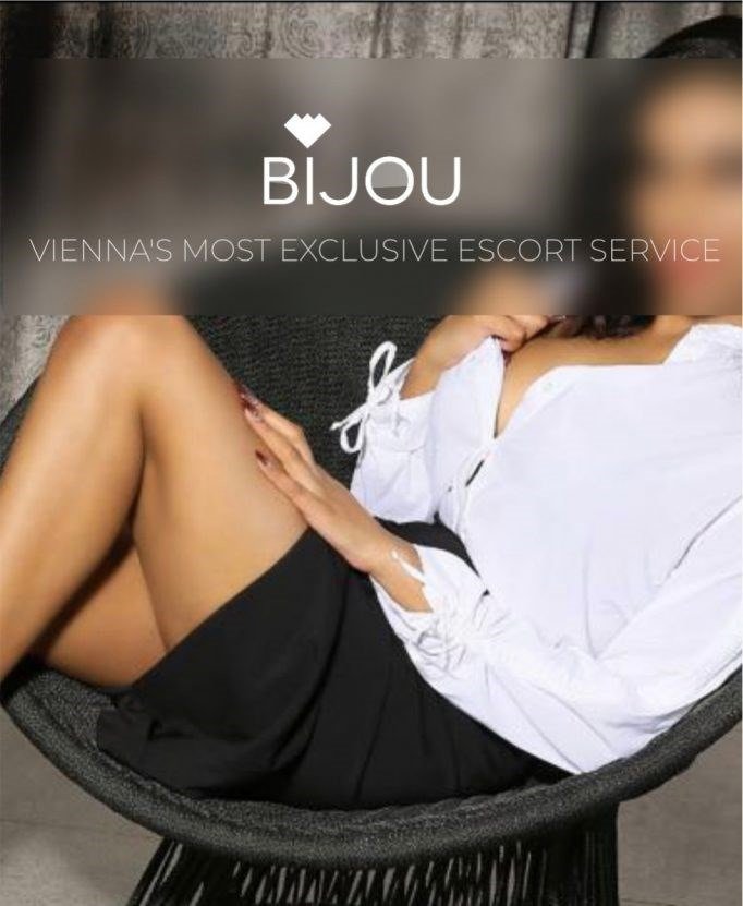 Lena VIP escort girl from Bijou escort